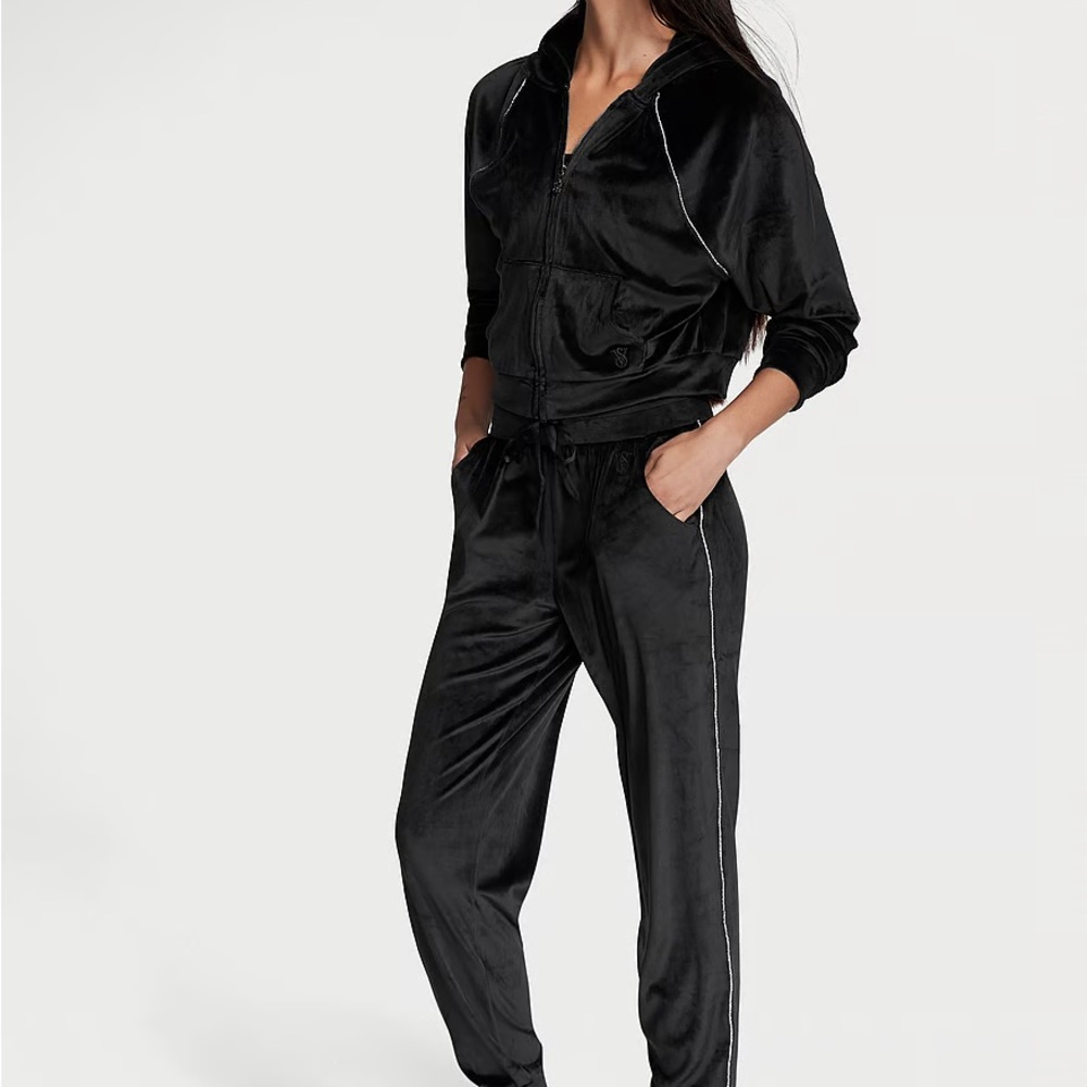 VICTORIA'S SECRET Velour Full-Zip Hoodie size S